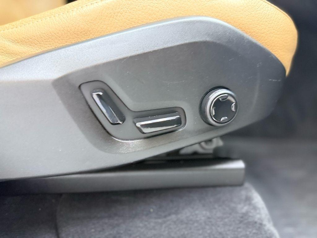 Volvo XC90 T6 Momentum AWD 2018