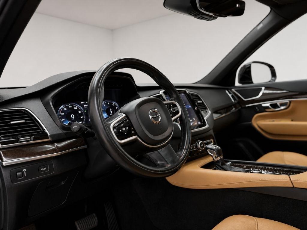 Volvo XC90 T6 Momentum AWD 2018