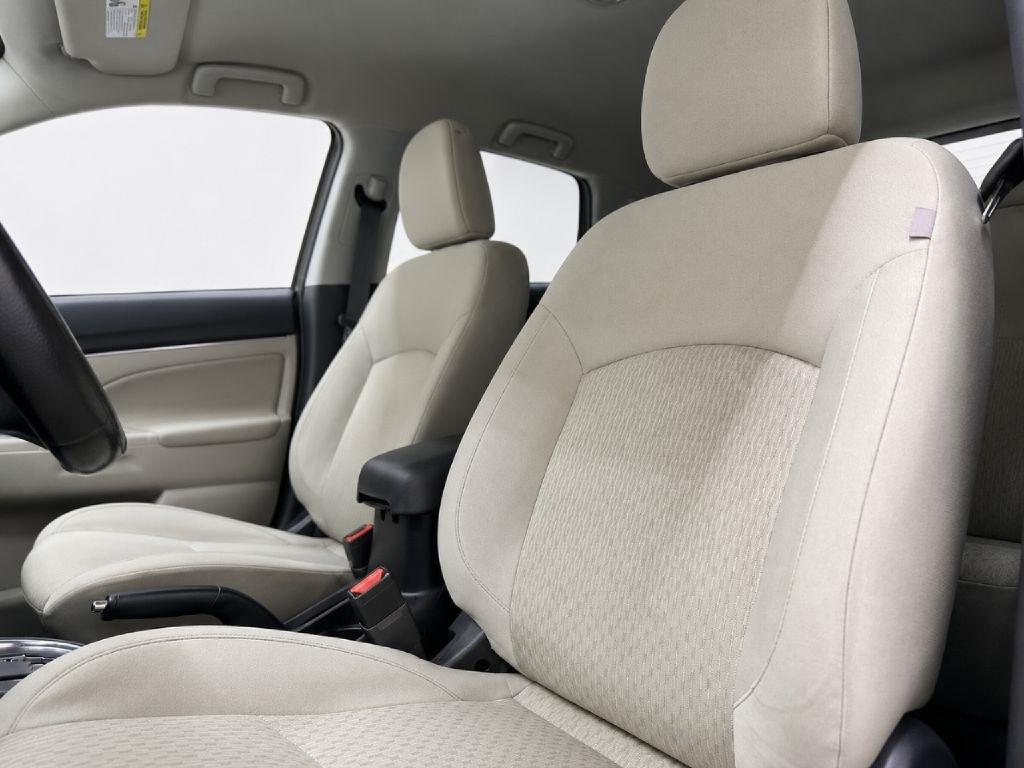 Mitsubishi Outlander Sport 2.0 ES 4WD CVT 2017