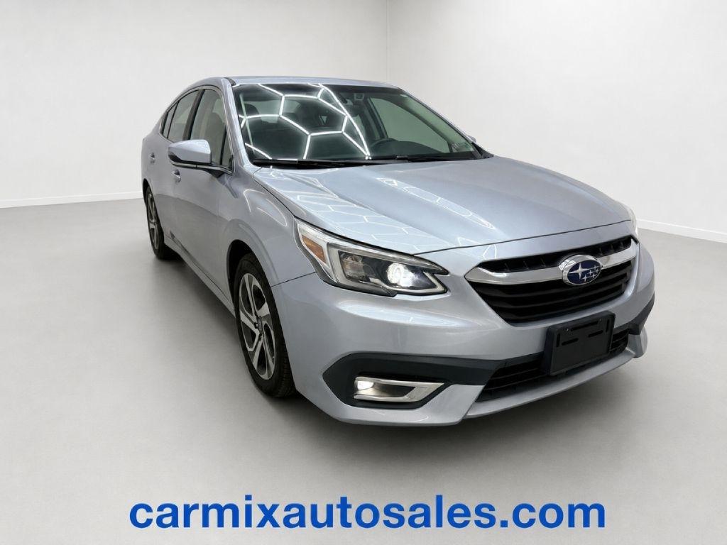 2022 Subaru Legacy Limited's photo