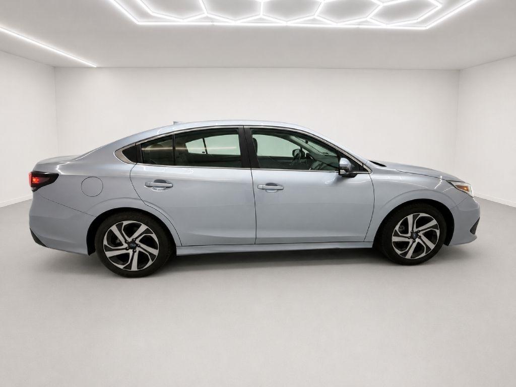Subaru Legacy Limited 2022