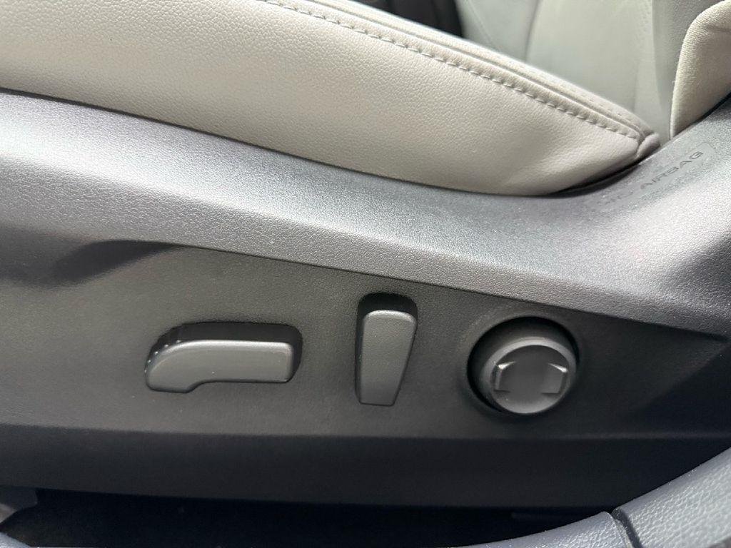 Subaru Legacy Limited 2022