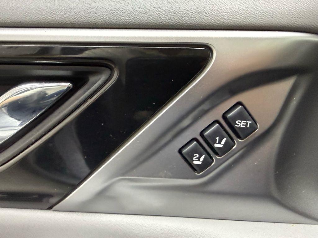 Subaru Legacy Limited 2022