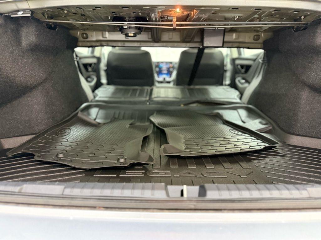 Subaru Legacy Limited 2022