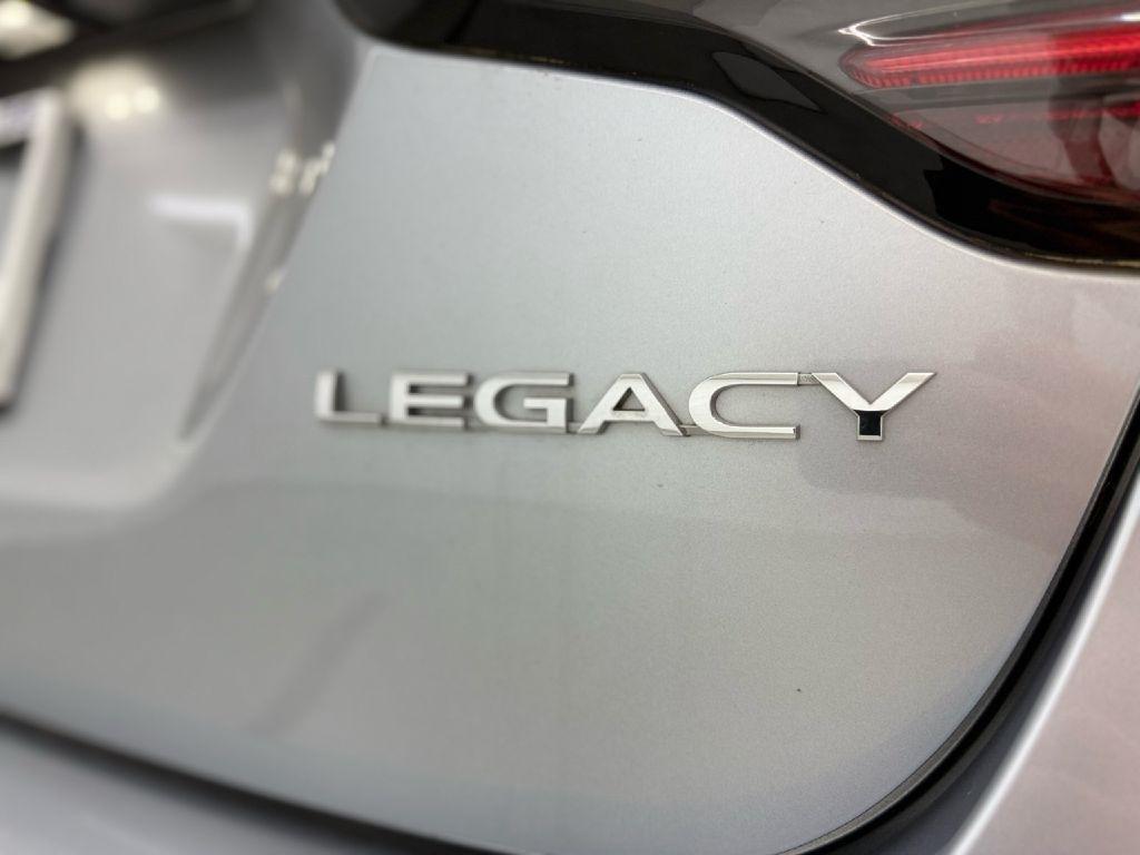 Subaru Legacy Limited 2022
