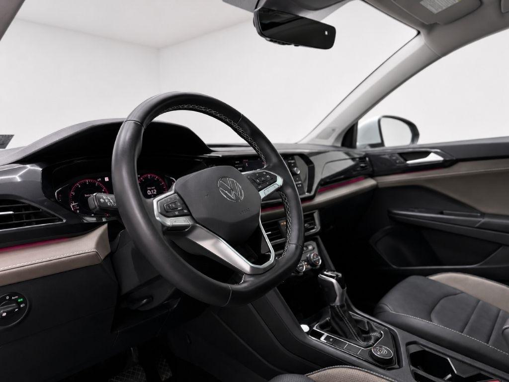 Volkswagen Taos SEL 4MOTION 2023