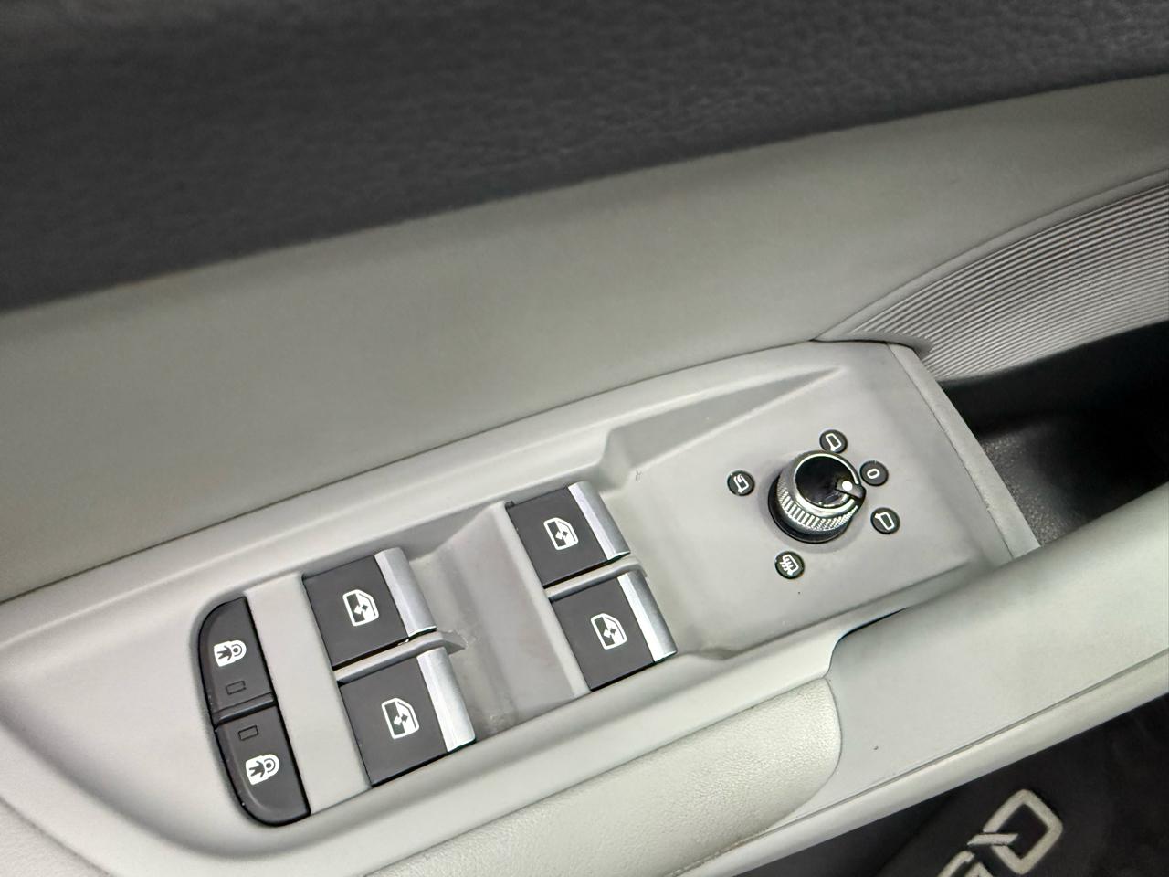 Audi Q5 2.0T Premium Plus quattro 2021