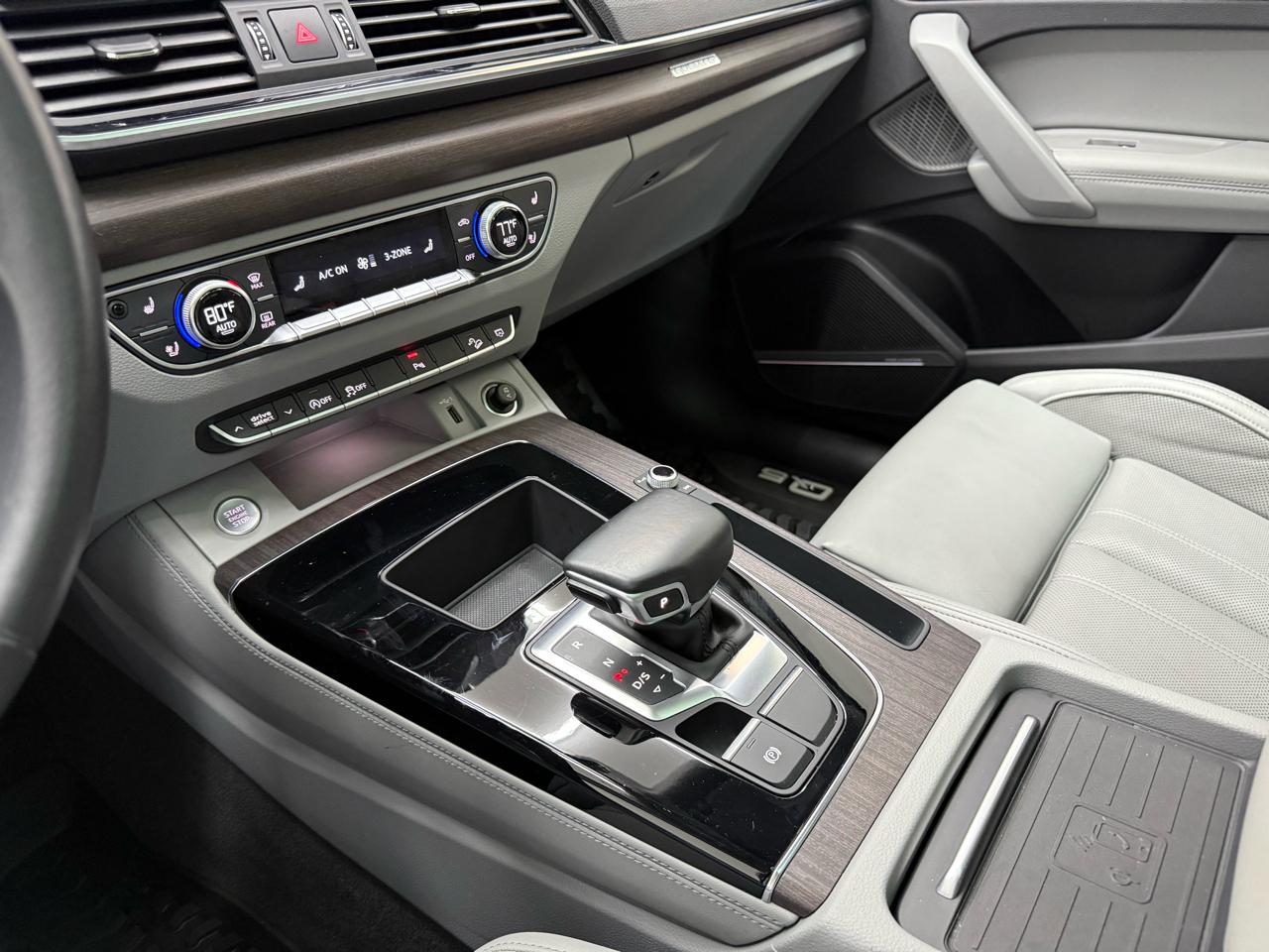 Audi Q5 2.0T Premium Plus quattro 2021