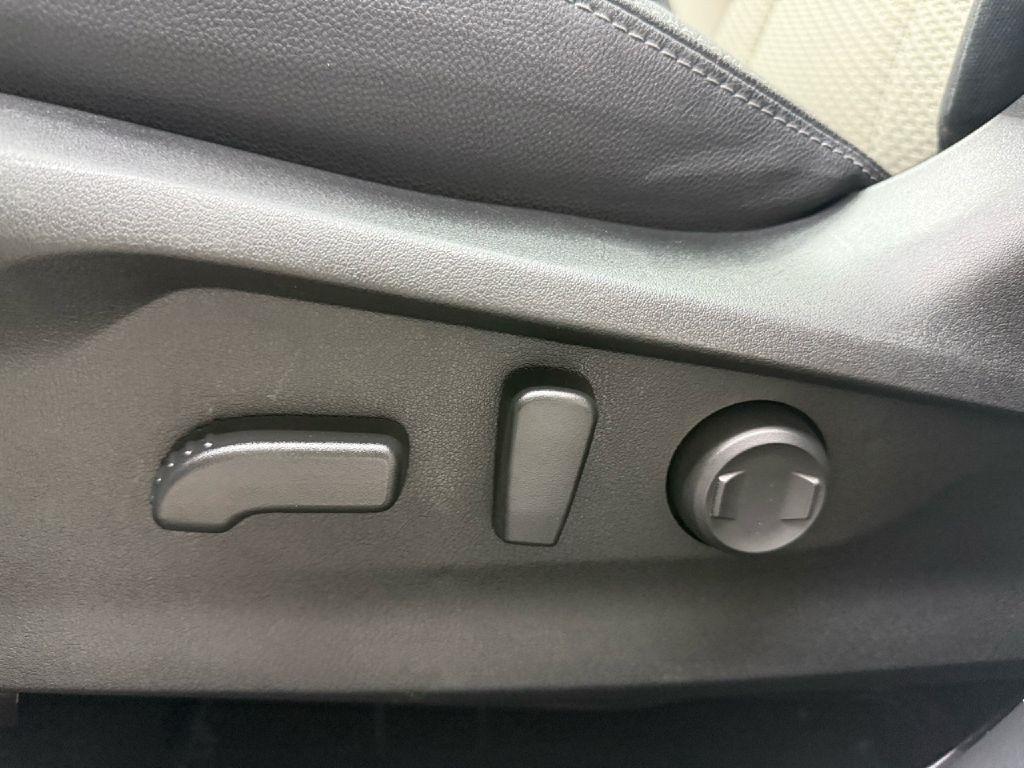 2023 Subaru Forester Premium - Photo 10