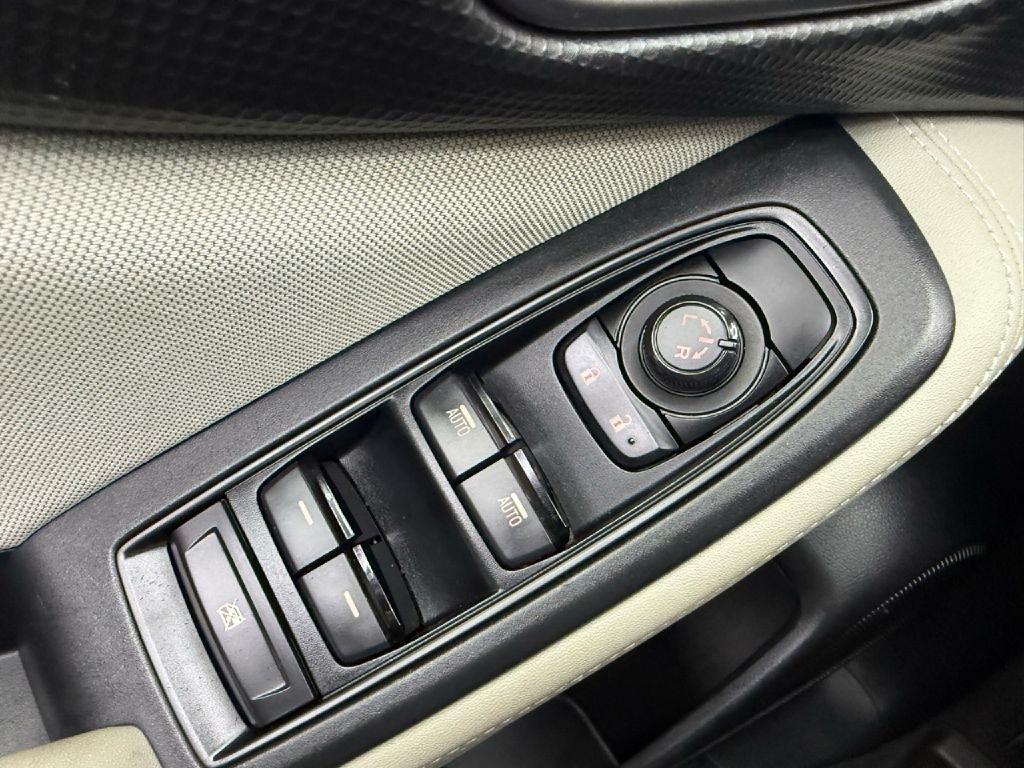 2023 Subaru Forester Premium - Photo 12