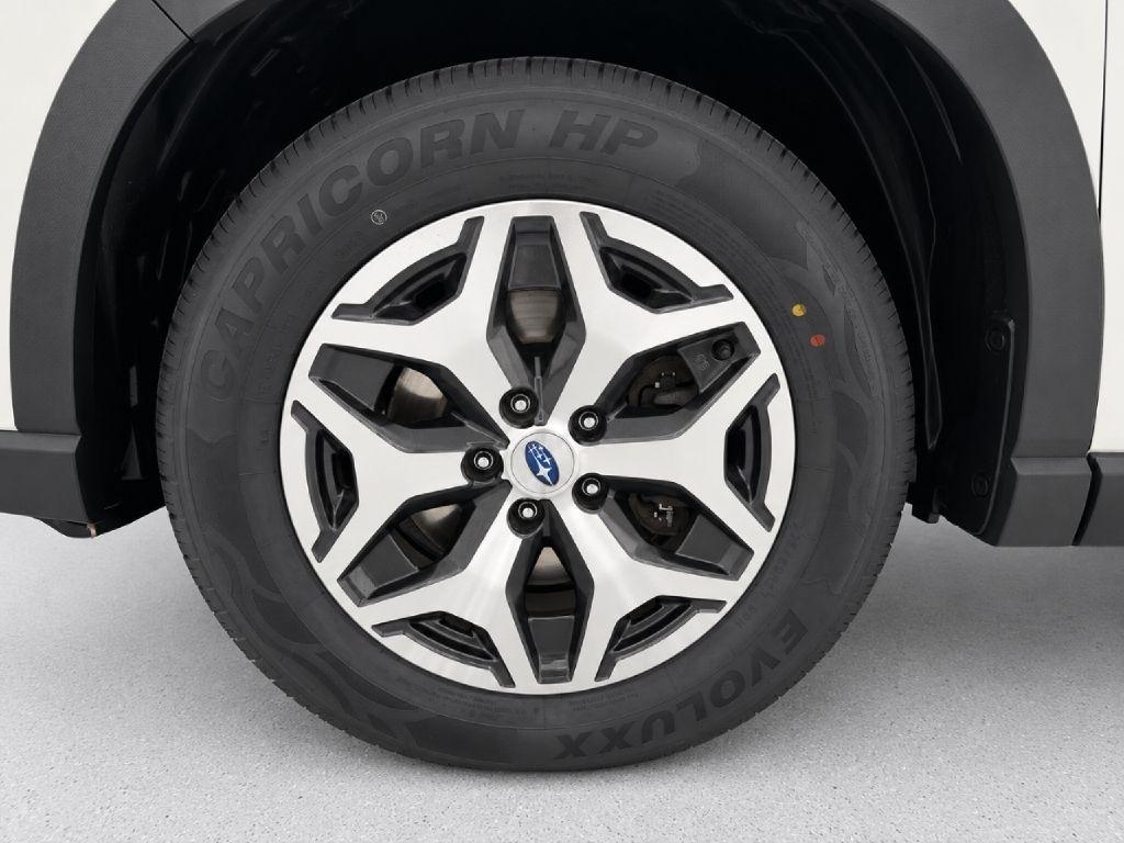 2023 Subaru Forester Premium - Photo 28
