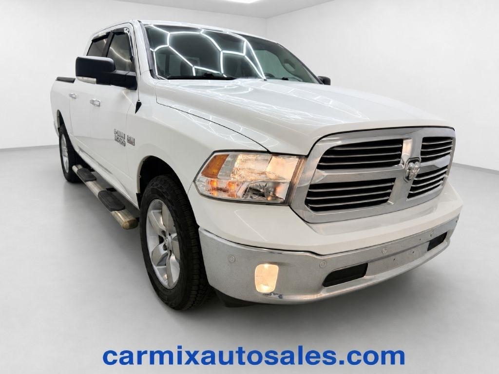 2018 RAM 1500 SLT Crew Cab SWB 4WD