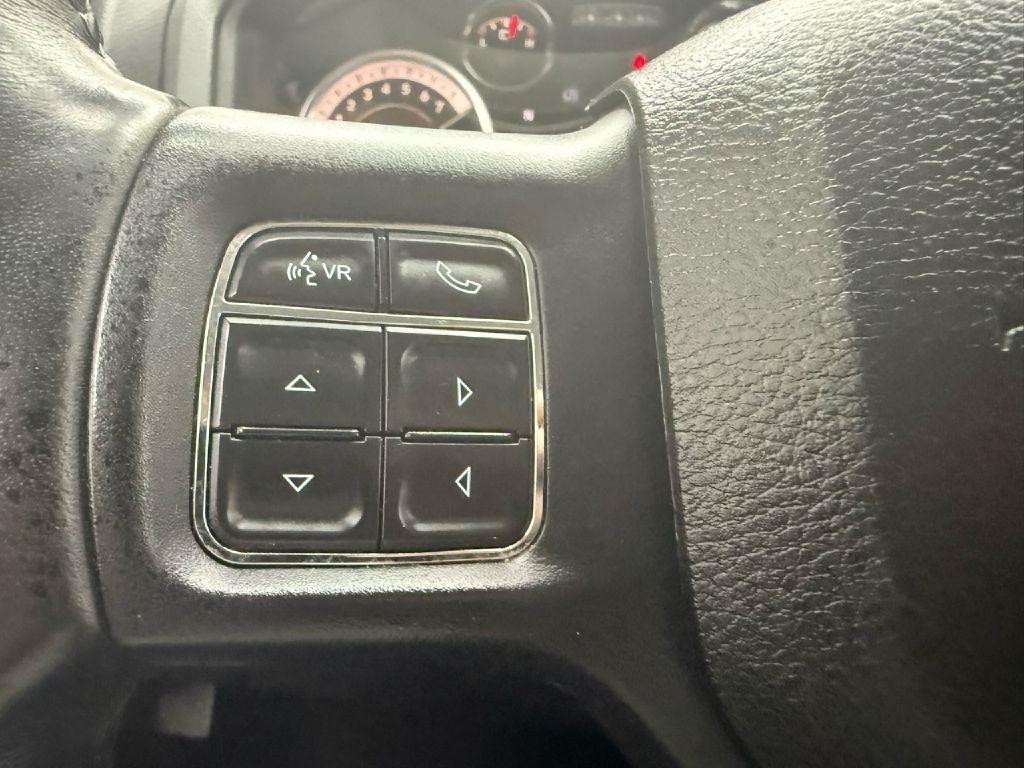 RAM 1500 SLT Crew Cab SWB 4WD 2018