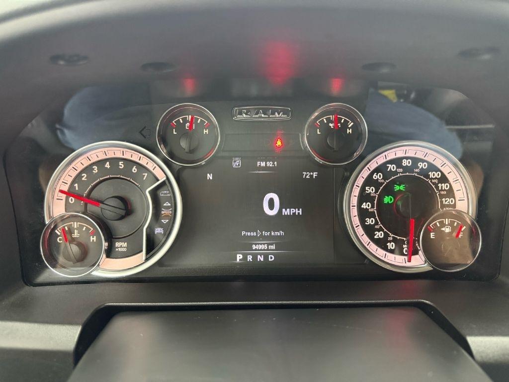 RAM 1500 SLT Crew Cab SWB 4WD 2018