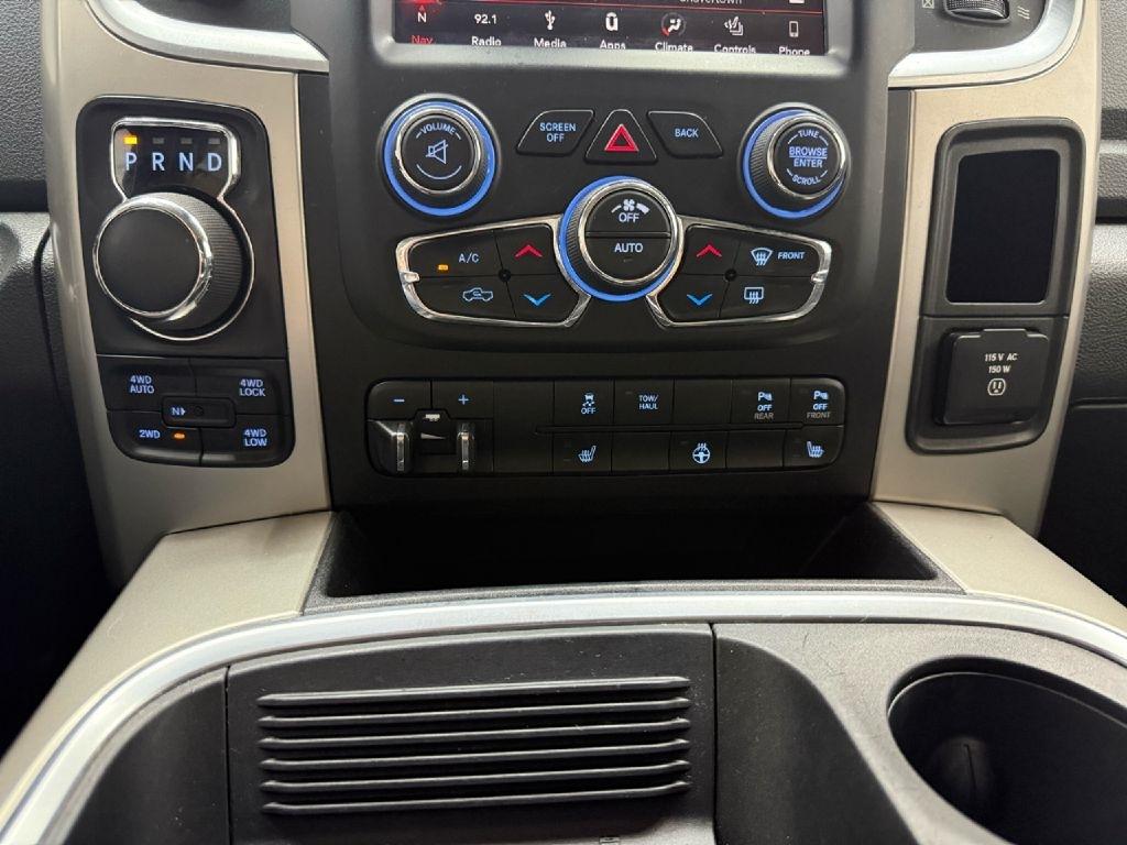 RAM 1500 SLT Crew Cab SWB 4WD 2018