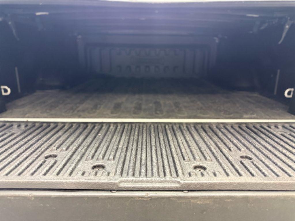 RAM 1500 SLT Crew Cab SWB 4WD 2018