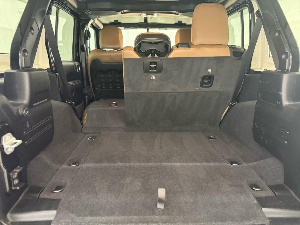 Jeep Wrangler Unlimited Rubicon 2021