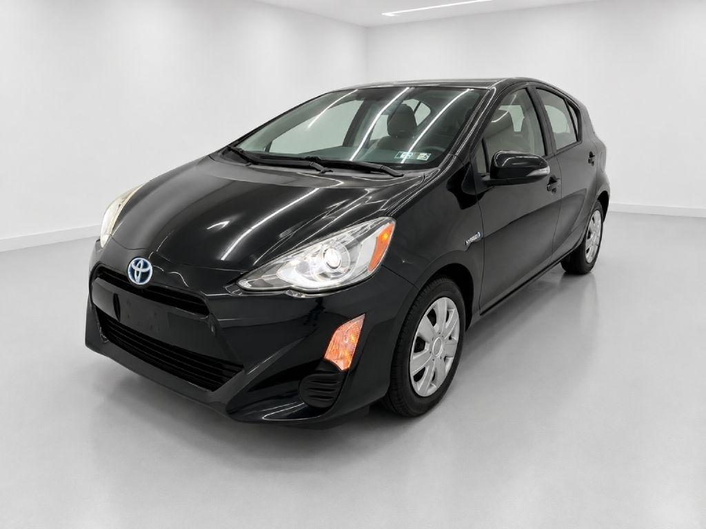 Toyota Prius c Two 2016