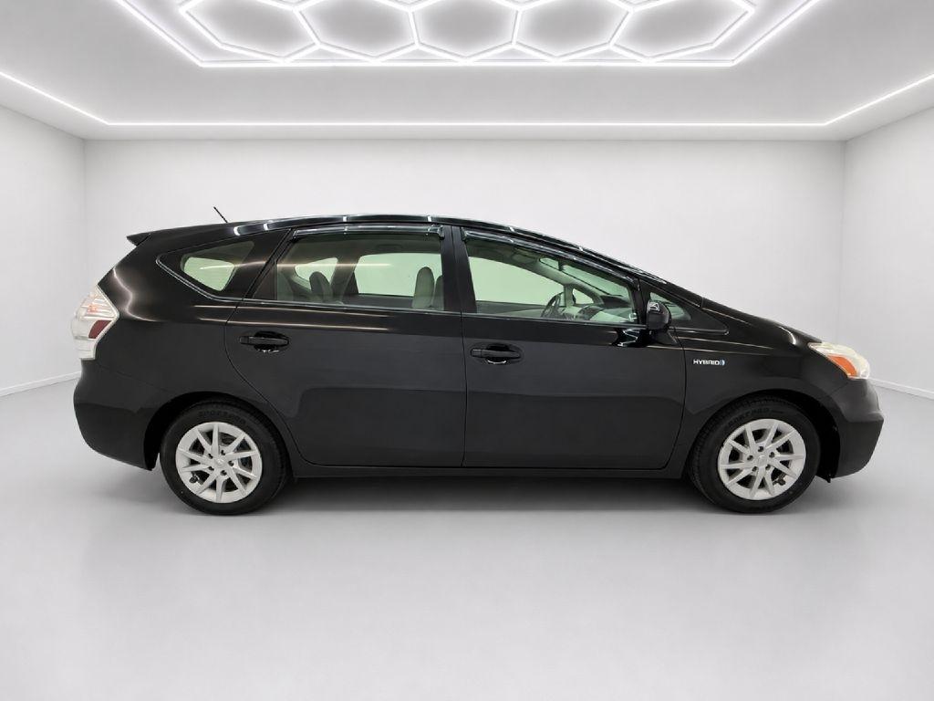 Toyota Prius V Two 2012