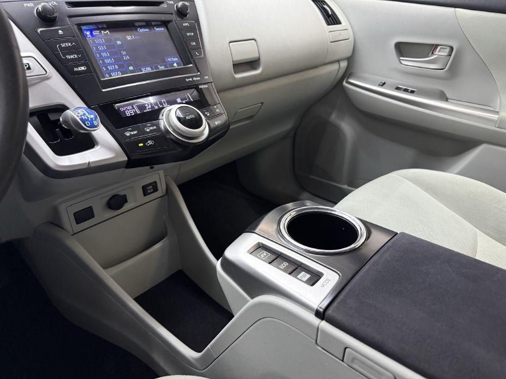 Toyota Prius V Two 2012