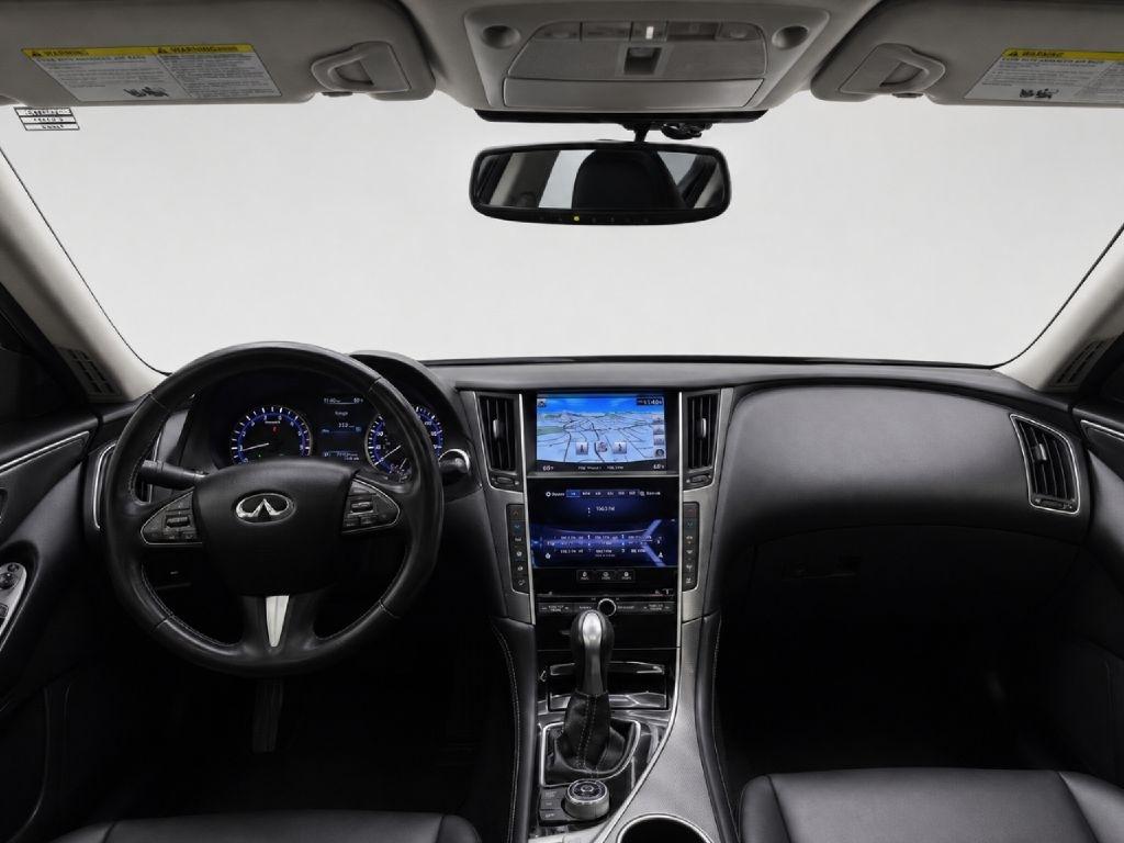Infiniti Q50 3.0t Premium AWD 2017