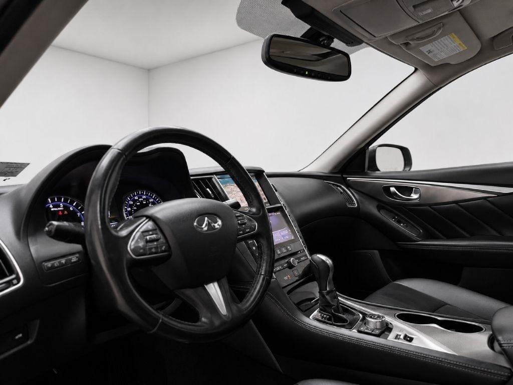 Infiniti Q50 3.0t Premium AWD 2017