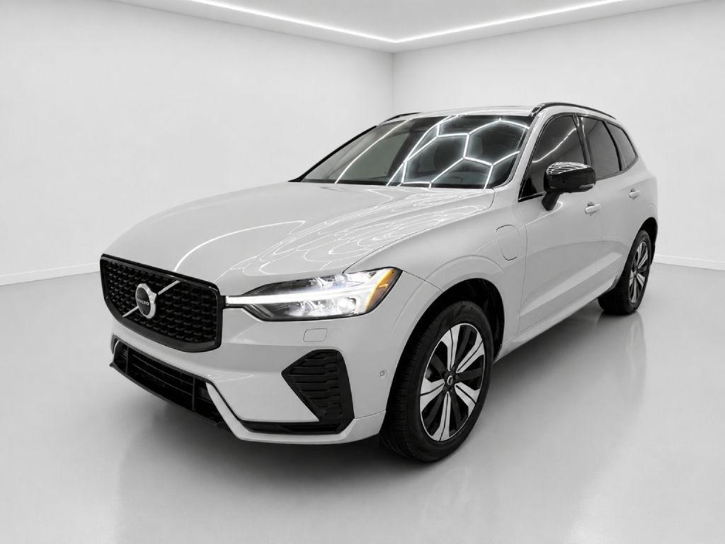 Volvo XC60 T8 Momentum Twin Engine Plug-In Hybrid 2025