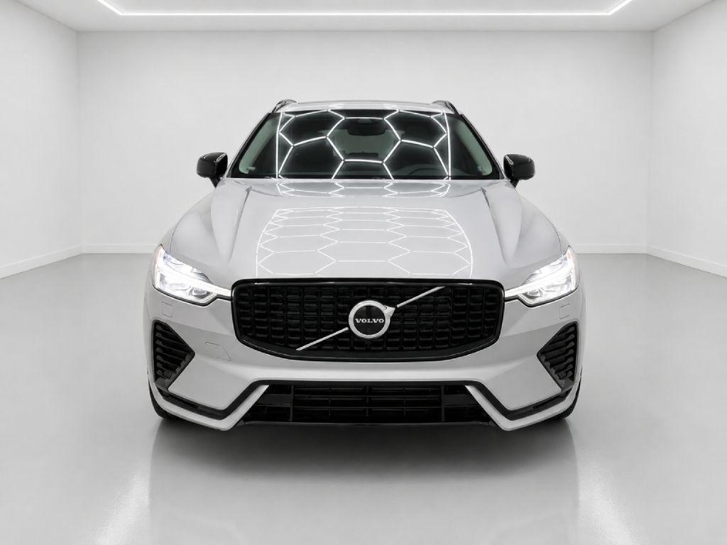 Volvo XC60 T8 Momentum Twin Engine Plug-In Hybrid 2025
