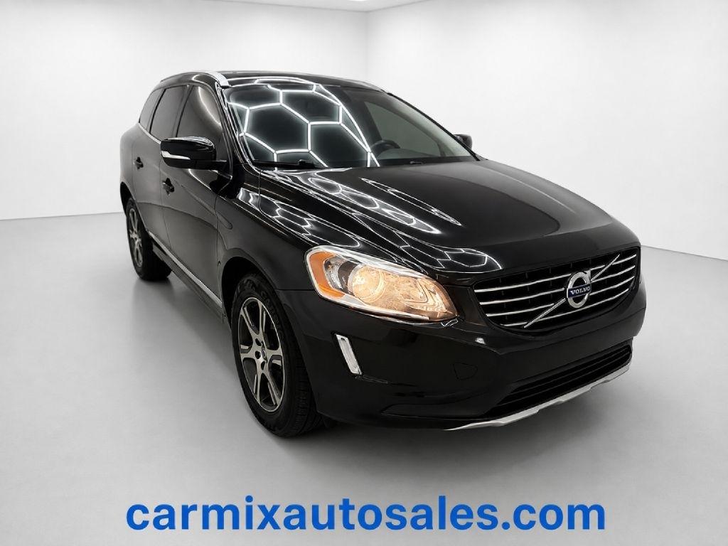 2015 Volvo XC60 T8 eAWD Plug-In Hybrid Momentum