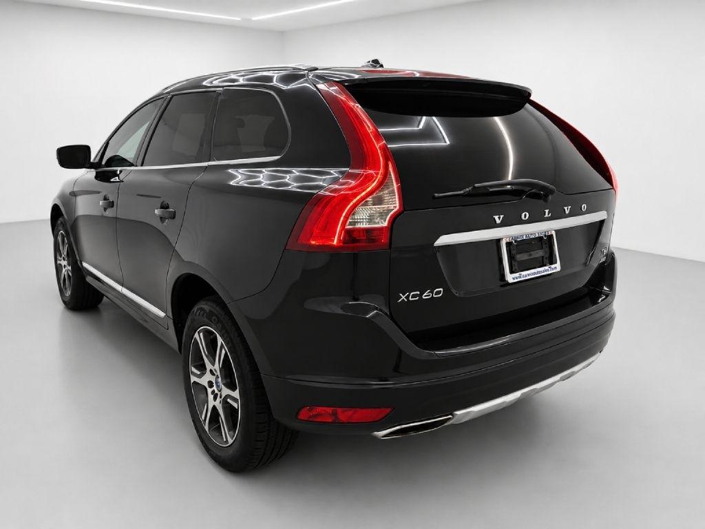 Volvo XC60 T8 eAWD Plug-In Hybrid Momentum 2015