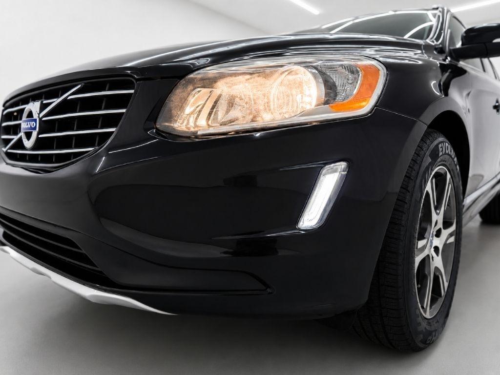 Volvo XC60 T8 eAWD Plug-In Hybrid Momentum 2015