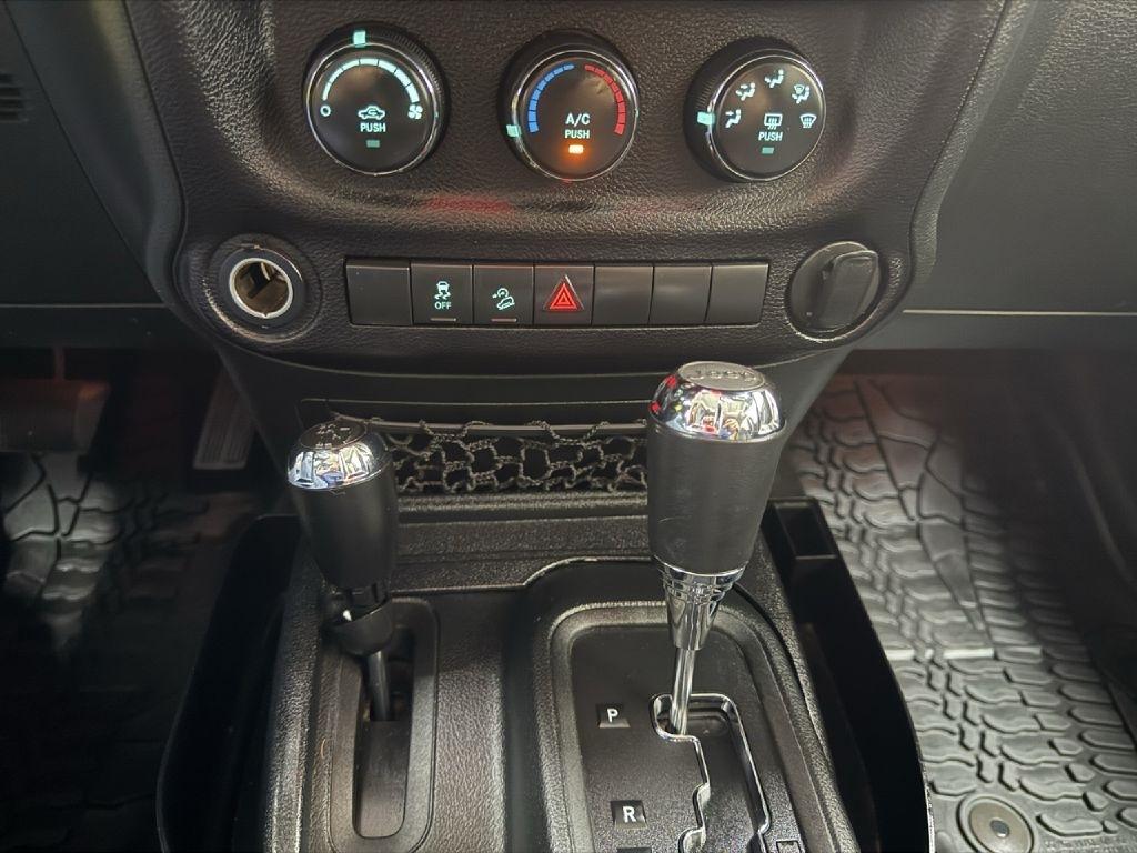 Jeep Wrangler JK Willys Wheeler 4x4 2018