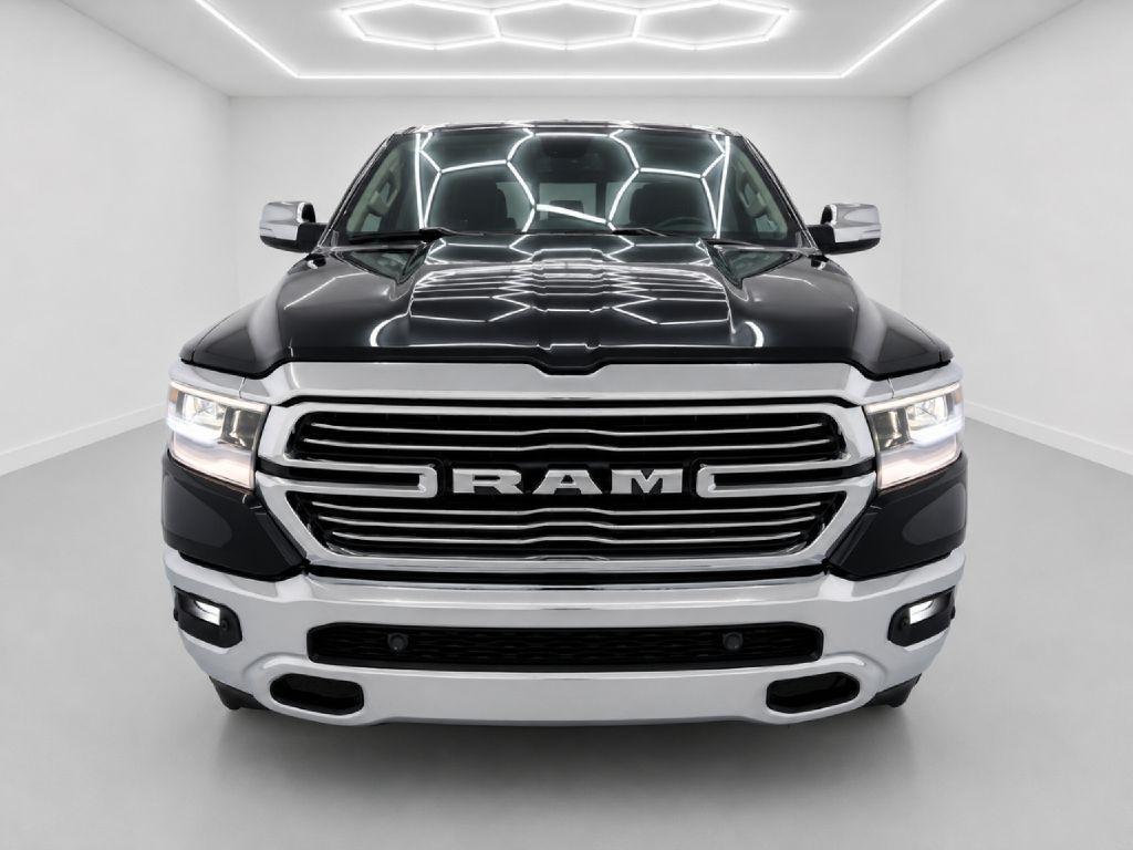 RAM 1500 Laramie Crew Cab SWB 4WD 2019