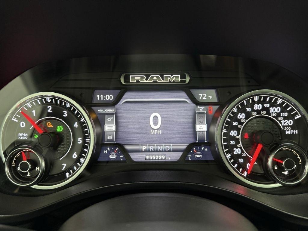 RAM 1500 Laramie Crew Cab SWB 4WD 2019