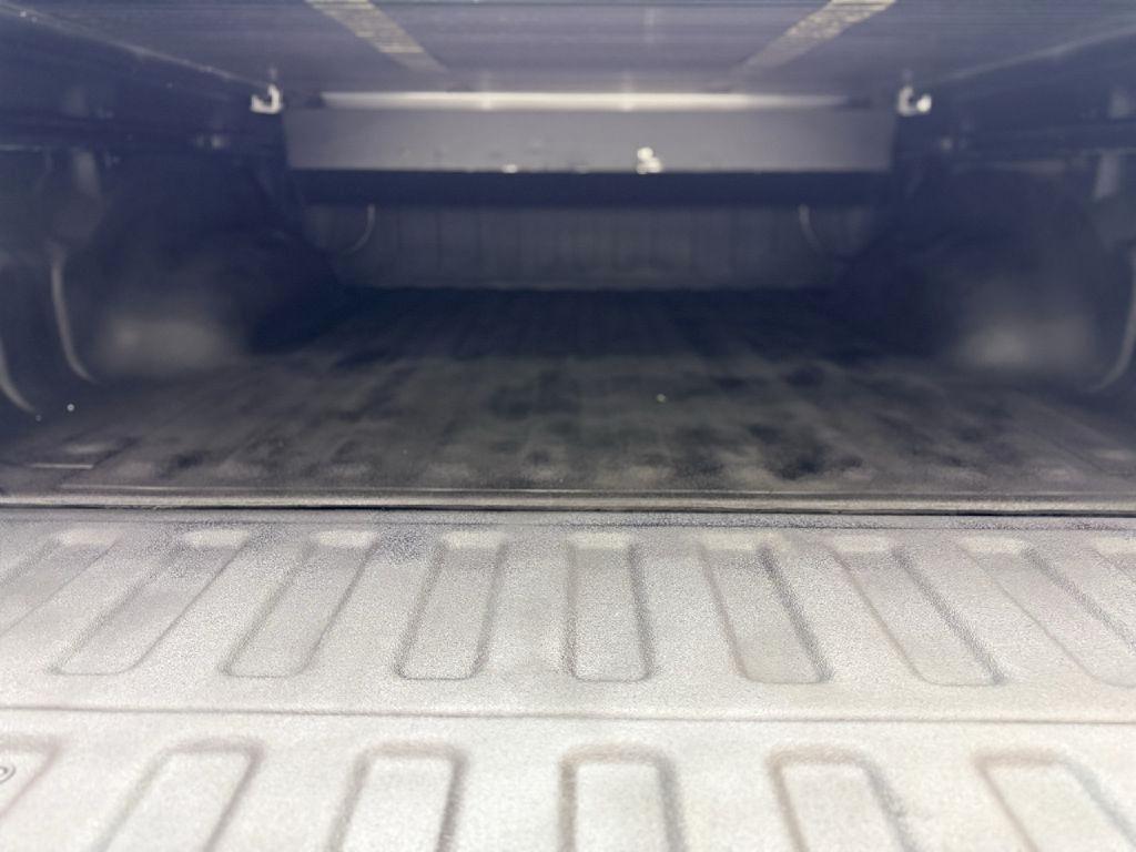 RAM 1500 Laramie Crew Cab SWB 4WD 2019