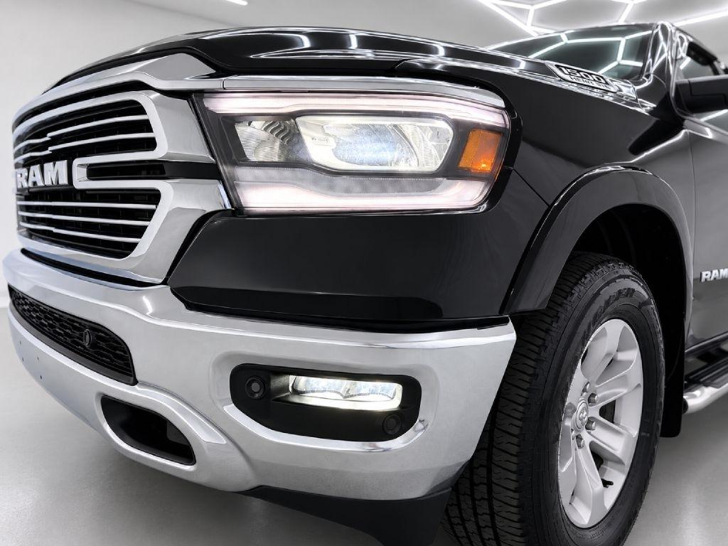 RAM 1500 Laramie Crew Cab SWB 4WD 2019