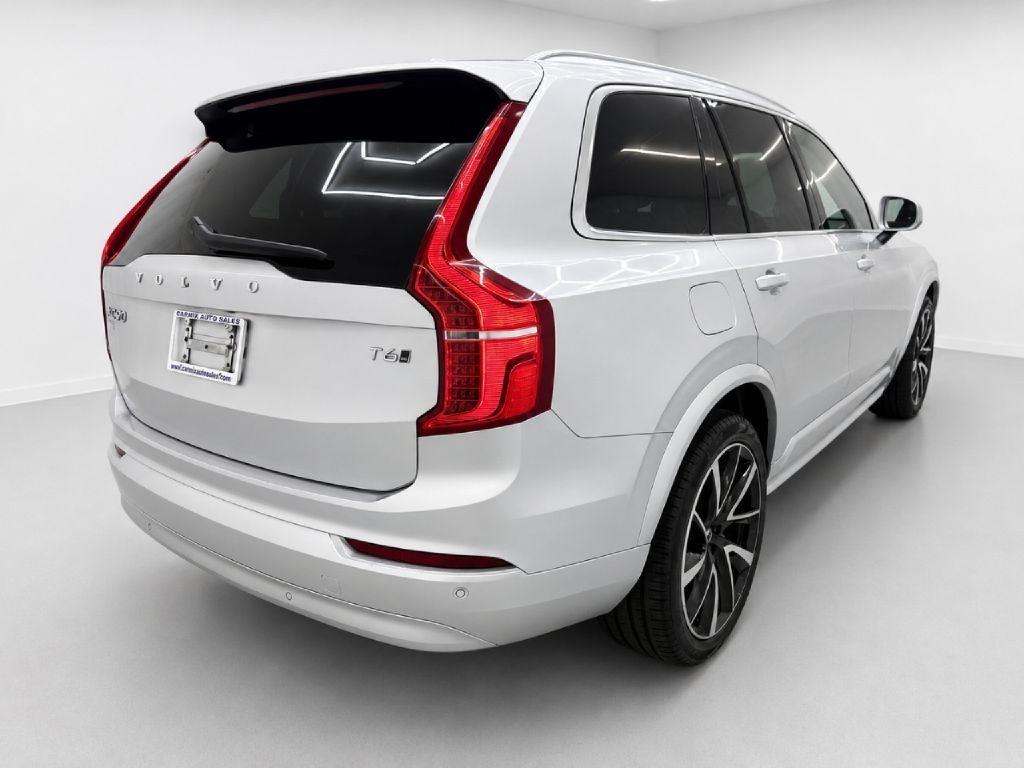 Volvo XC90 T6 Momentum AWD 2022