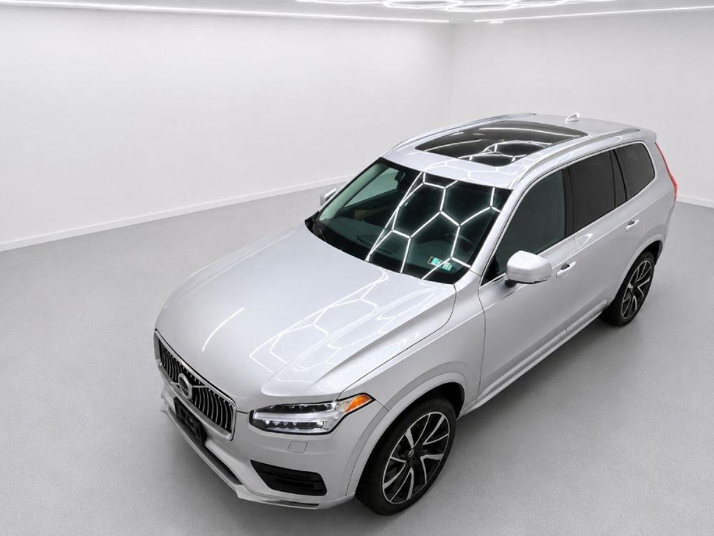 Volvo XC90 T6 Momentum AWD 2022