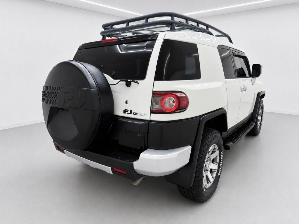 Toyota FJ Cruiser 4WD MT 2014
