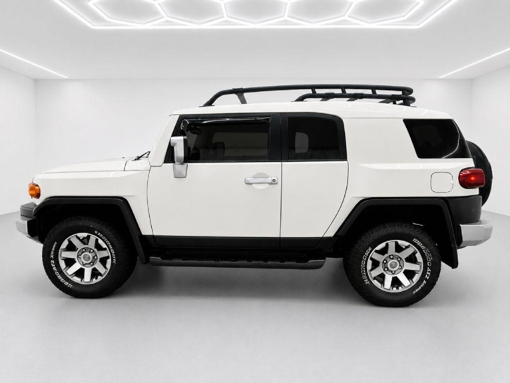 Toyota FJ Cruiser 4WD MT 2014