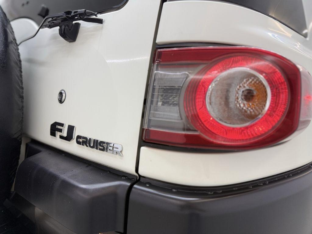 Toyota FJ Cruiser 4WD MT 2014