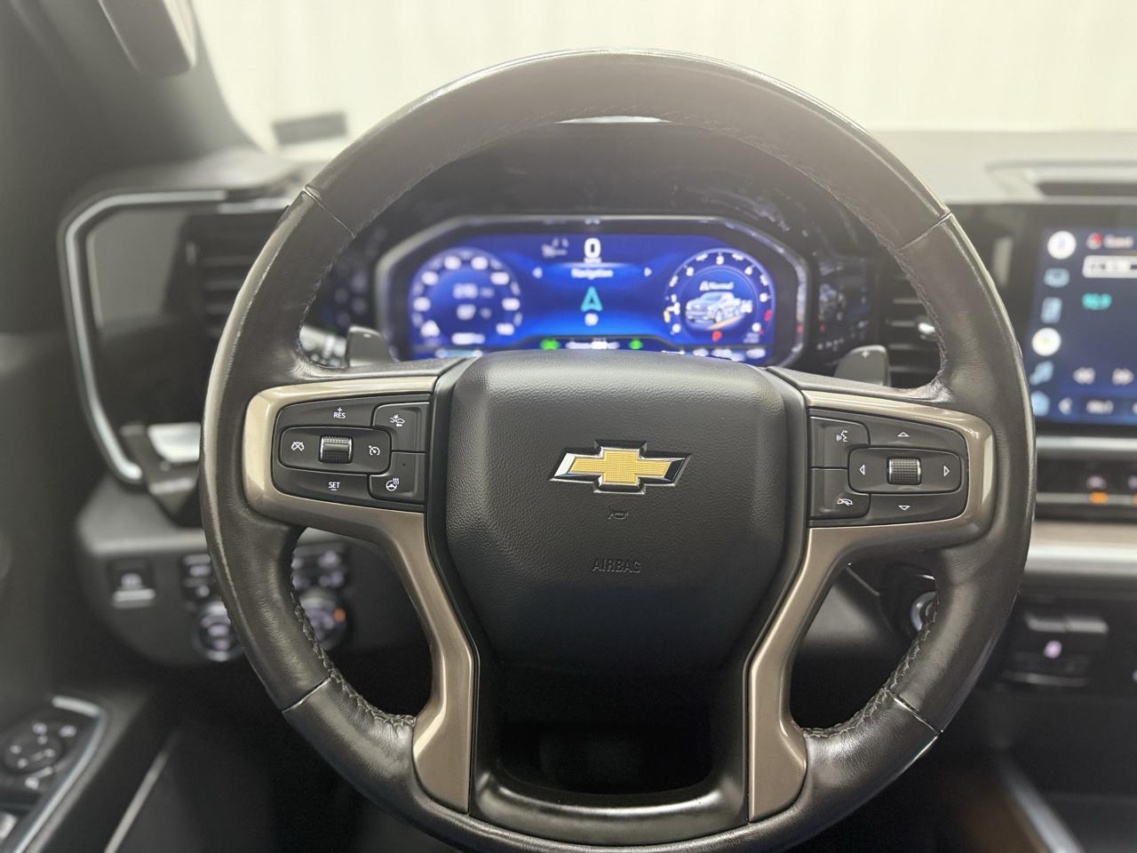 Chevrolet Silverado 1500 High Country Crew Cab 4WD 2022