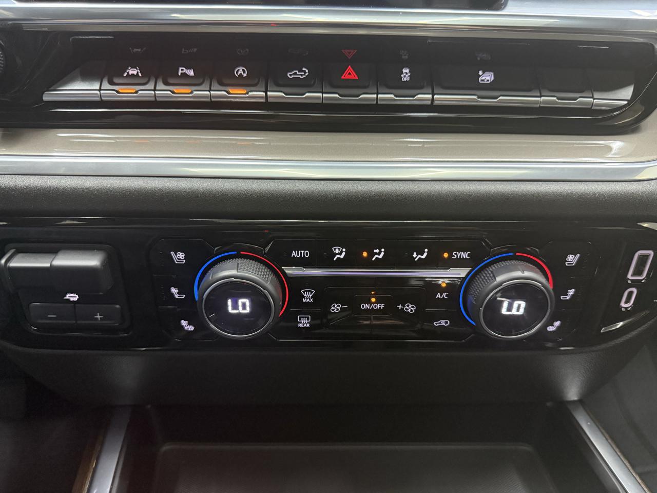 Chevrolet Silverado 1500 High Country Crew Cab 4WD 2022