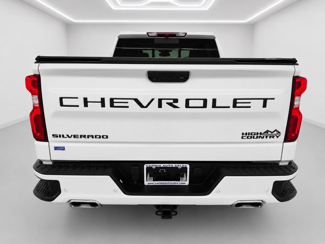 Chevrolet Silverado 1500 High Country Crew Cab 4WD 2022