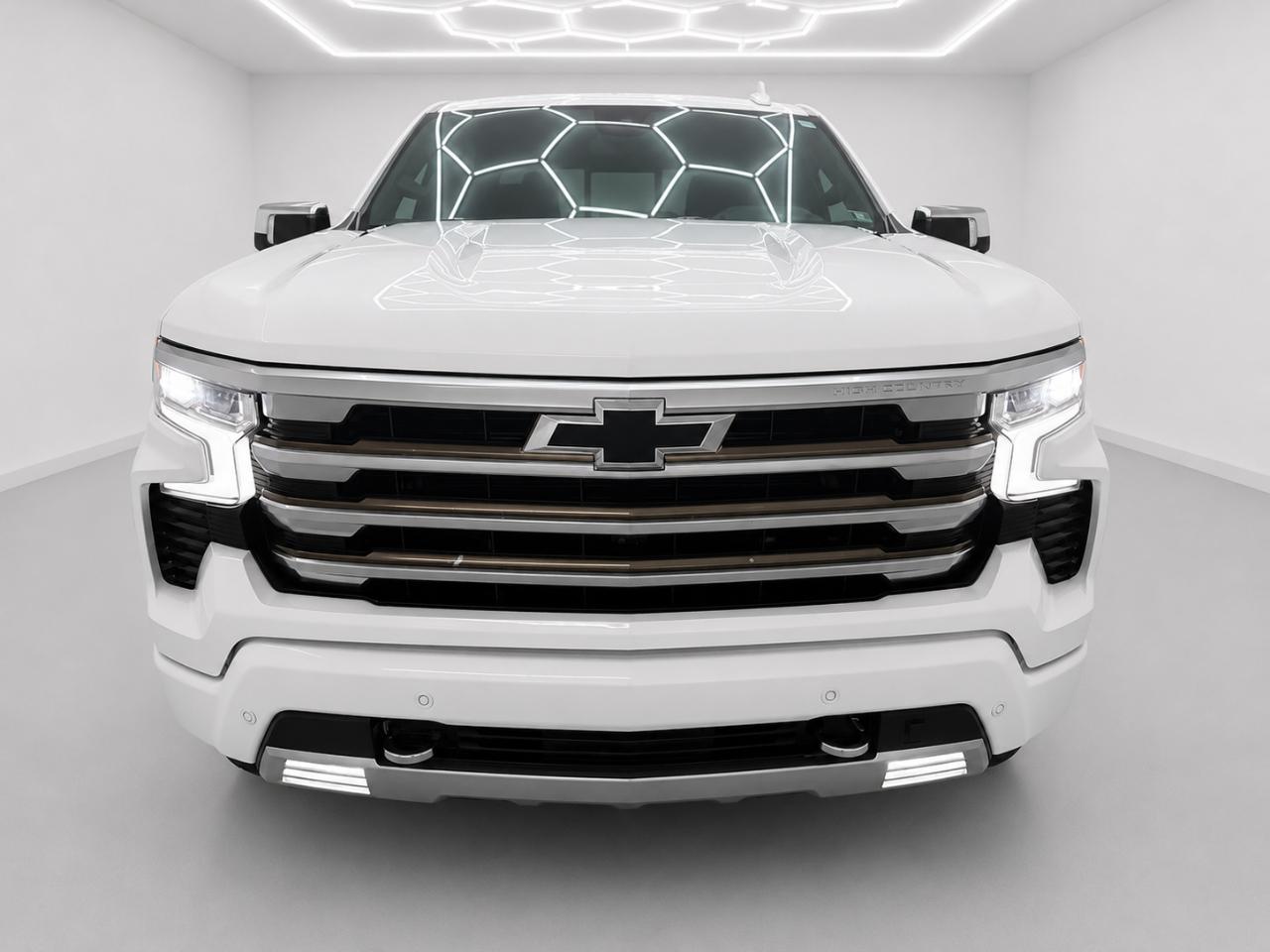 Chevrolet Silverado 1500 High Country Crew Cab 4WD 2022
