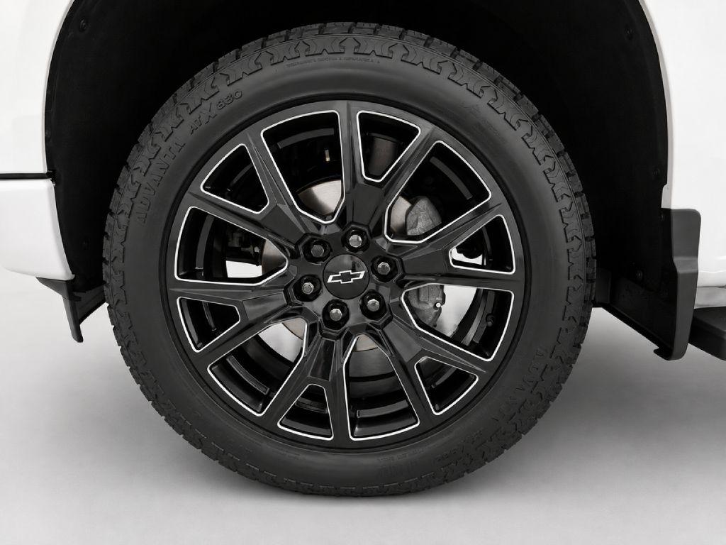 Chevrolet Silverado 1500 High Country Crew Cab 4WD 2022