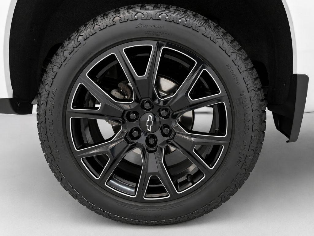 Chevrolet Silverado 1500 High Country Crew Cab 4WD 2022