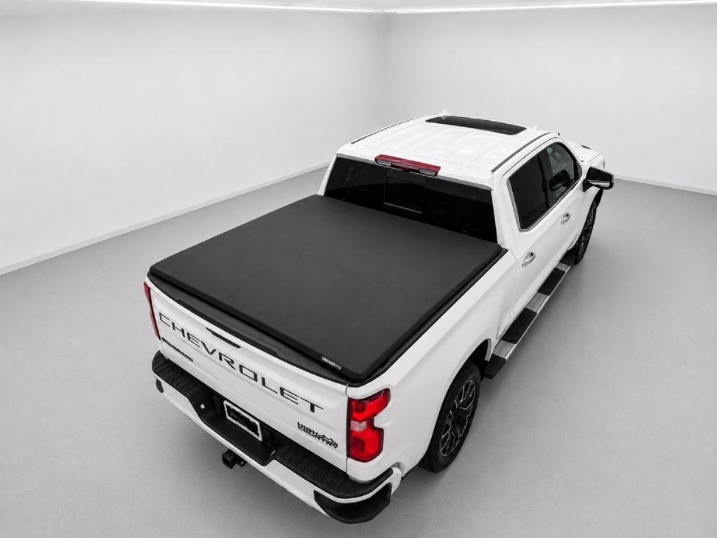 Chevrolet Silverado 1500 High Country Crew Cab 4WD 2022