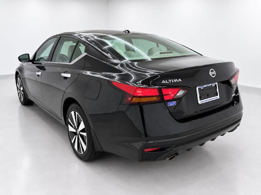Nissan Altima 2.5 SV AWD 2022
