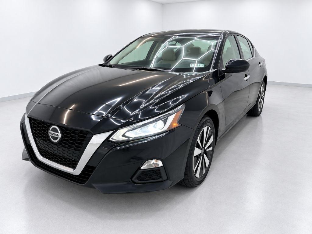 Nissan Altima 2.5 SV AWD 2022